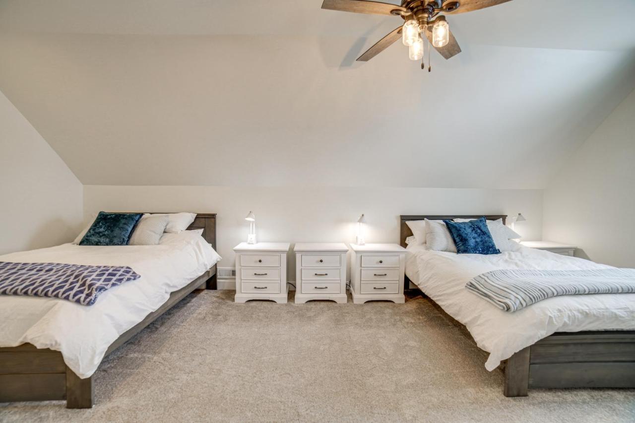 Teton Valley Getaway With Private Deck And Hot Tub! Ashton Esterno foto